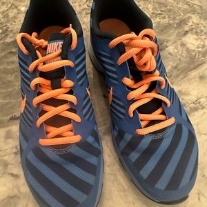 Nike women’s running shoe, like New